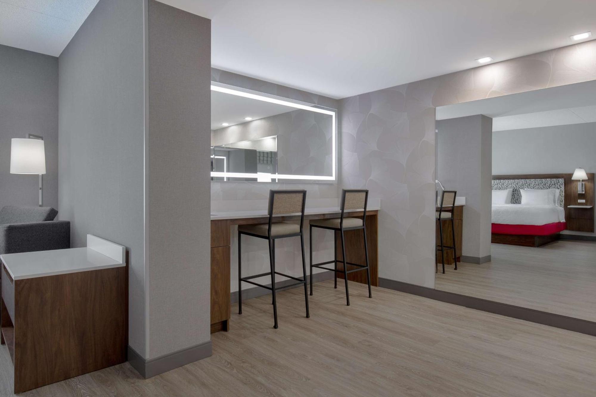 Hampton Inn By Hilton Brampton - Toronto Exterior foto